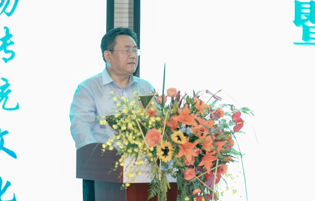 山东城建学院院长图片